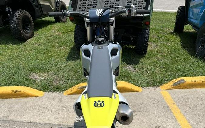 2023 Husqvarna® FC 450