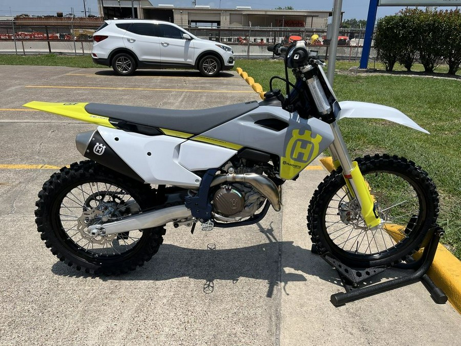 2023 Husqvarna® FC 450