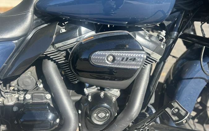 FLHXS 2019 Street Glide® Special