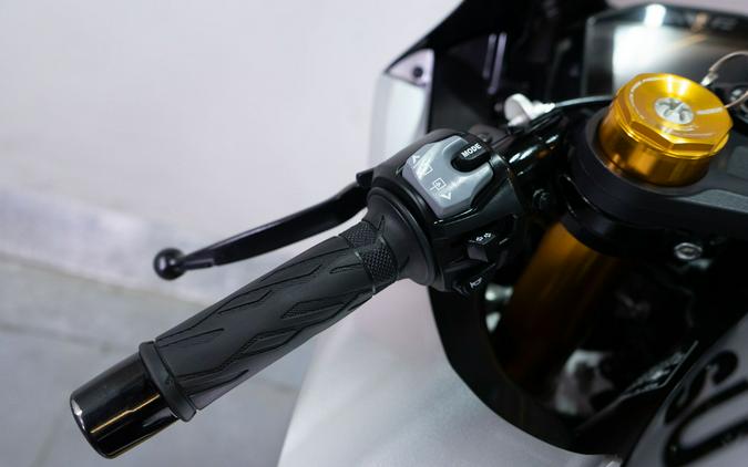 2025 Suzuki GSX-R1000R