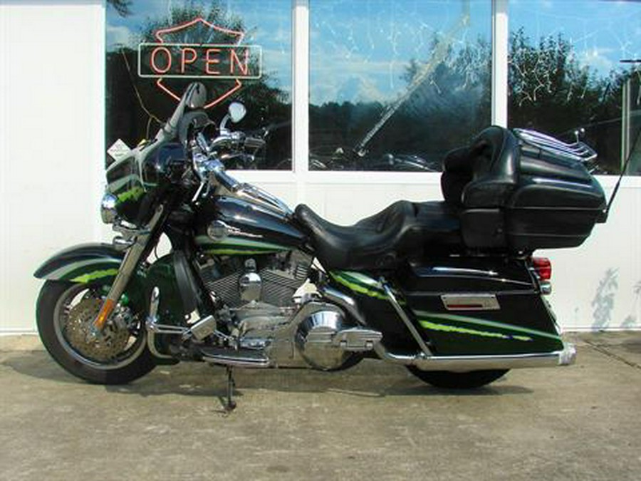 2006 Harley-Davidson FLHTCUSE Ultra