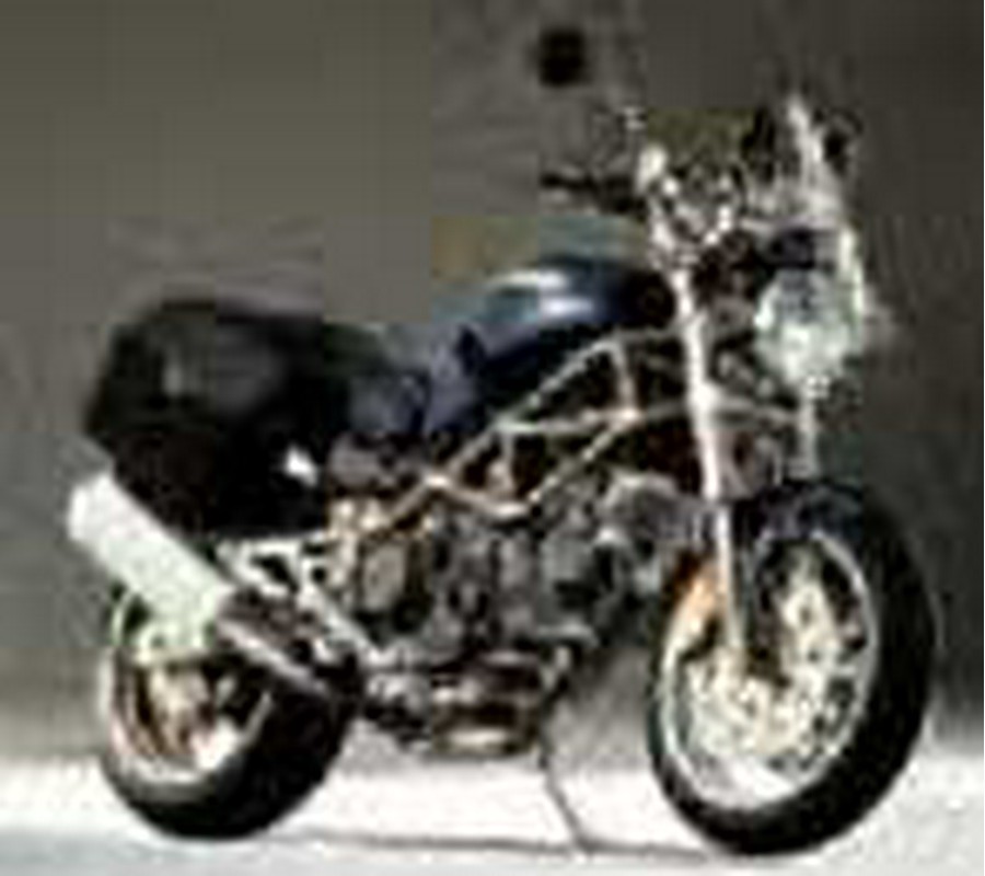 1999 Ducati M900 City