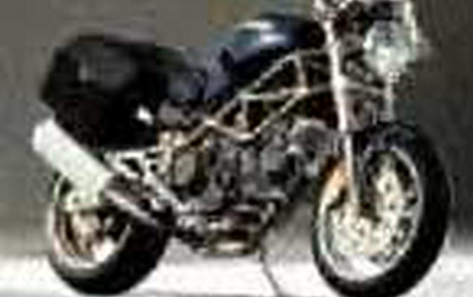 1999 Ducati M900 City