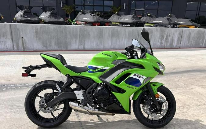 2026 Kawasaki Ninja® 650 ABS