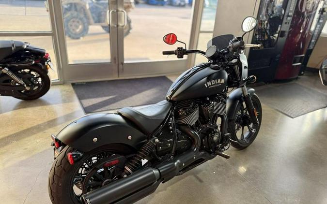 2023 Indian Motorcycle® Chief Dark Horse® Black Smoke