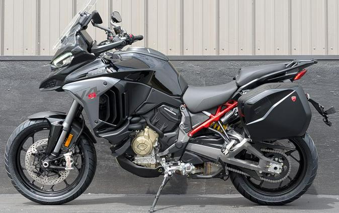 New 2026 DUCATI MULTISTRADA V4 TRAVEL &RADAR