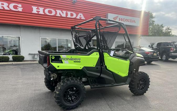 2023 Honda® Pioneer 1000 Deluxe