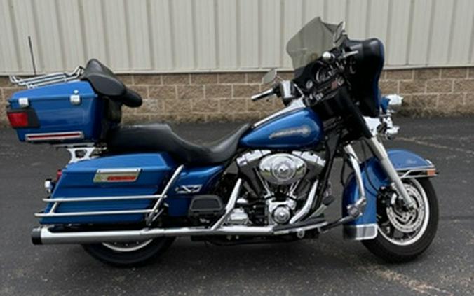 2005 Harley-Davidson FLHTC - Electra Glide Classic