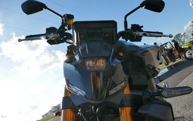 2025 Yamaha MT 09 SP