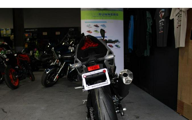 2024 Kawasaki Ninja® 7 Hybrid ABS