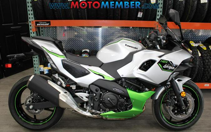 2024 Kawasaki Ninja® 7 Hybrid ABS