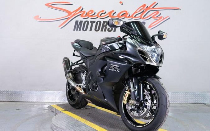 2013 Suzuki GSX-R1000™