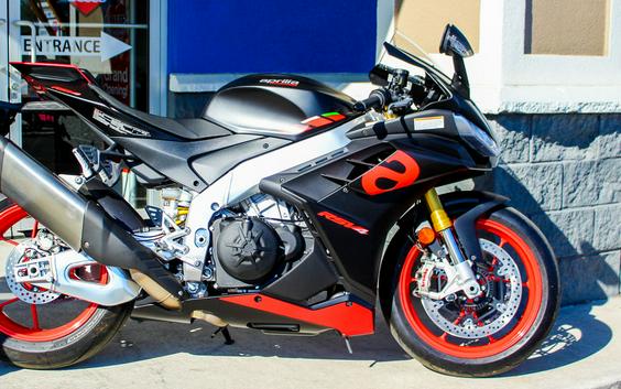 2024 Aprilia® RSV4 1100