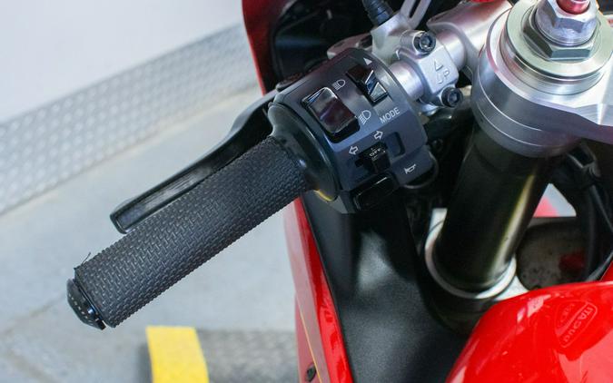 2011 Ducati Superbike 848 EVO