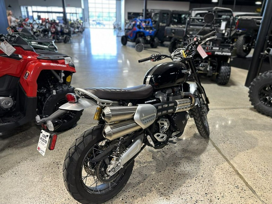 2019 Triumph Scrambler 1200 XC Jet Black