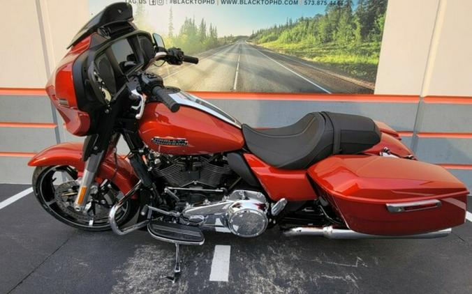 FLHX 2024 Street Glide®