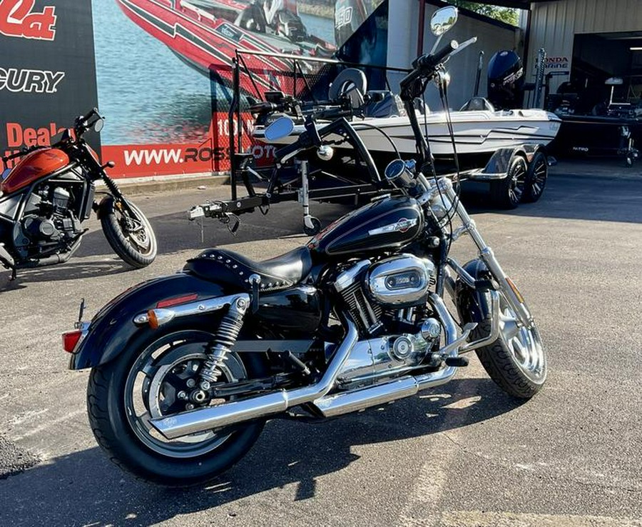 2016 Harley-Davidson® XL1200C - Sportster® 1200 Custom