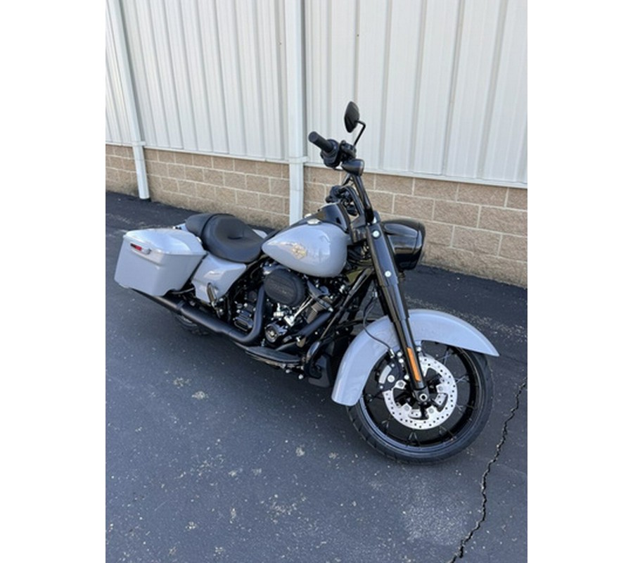 2025 Harley-Davidson Touring FLHRXS - Road King Special