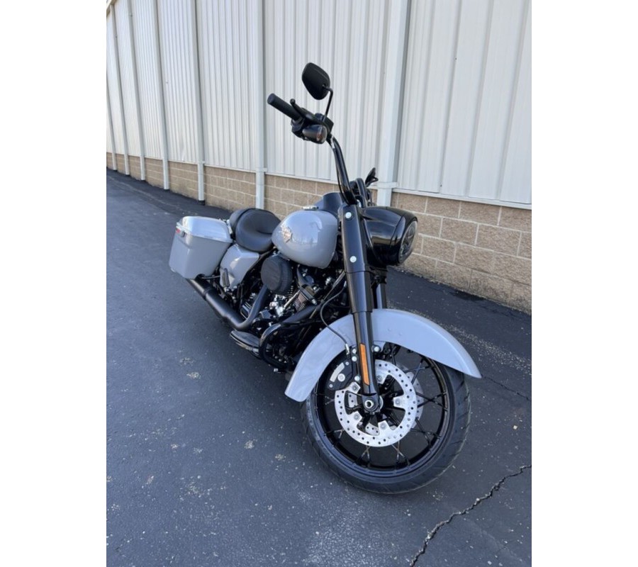 2025 Harley-Davidson Road King Special FLHRXS
