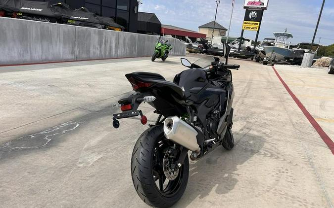 2026 Kawasaki Ninja® ZX™-4RR ABS