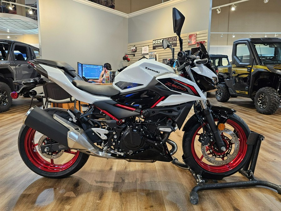 2026 Kawasaki Z500 SE ABS