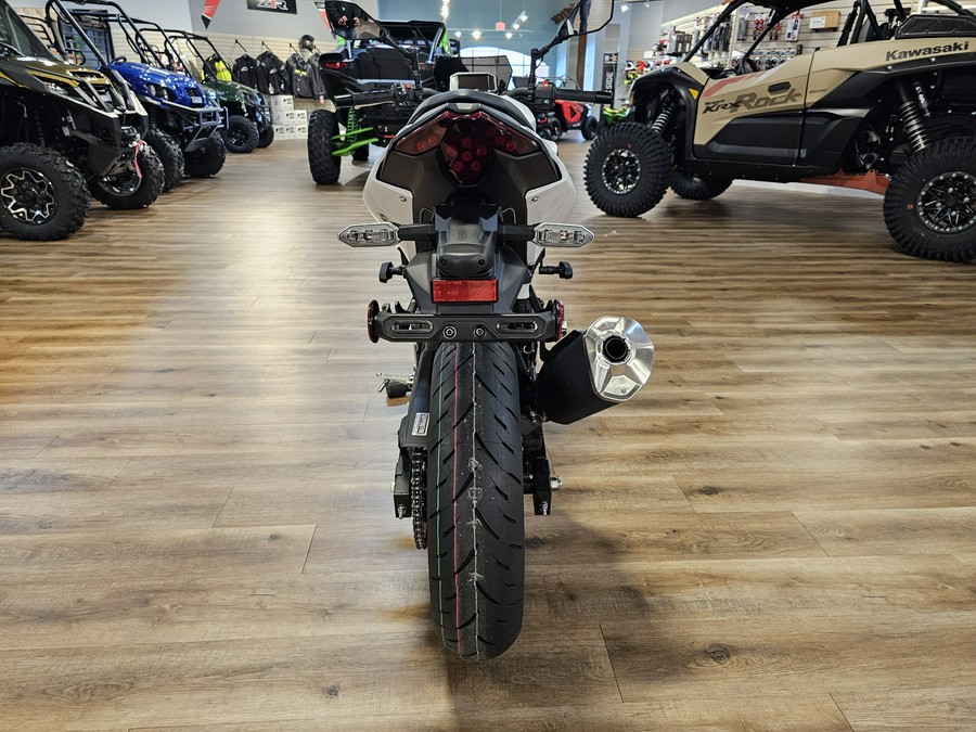 2026 Kawasaki Z500 SE ABS Pearl Blizzard White/Ebony - 109486