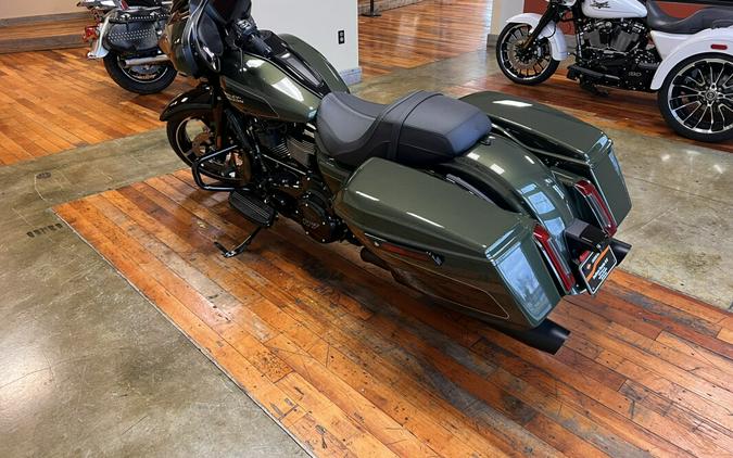 New 2026 Harley-Davidson Street Glide Grand American Touring Motorcycle For Sale Near Memphis, TN