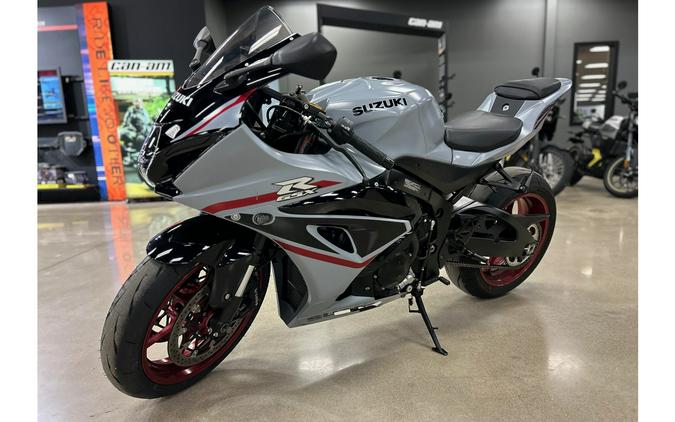 2024 Suzuki GSX-R 1000