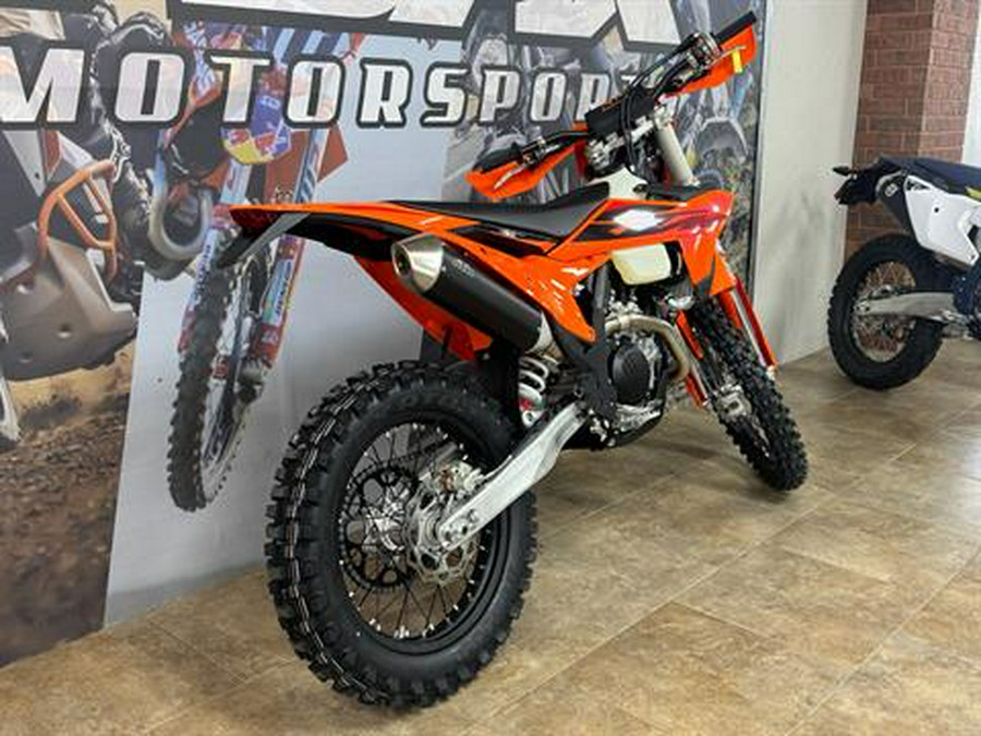 2027 KTM 450 XCF-W