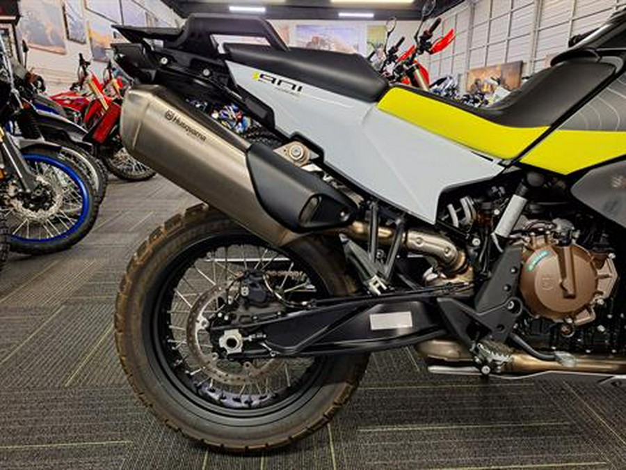 2023 Husqvarna Norden 901