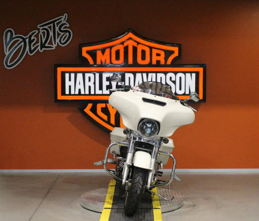 2022 Harley-Davidson® FLHX - Street Glide®