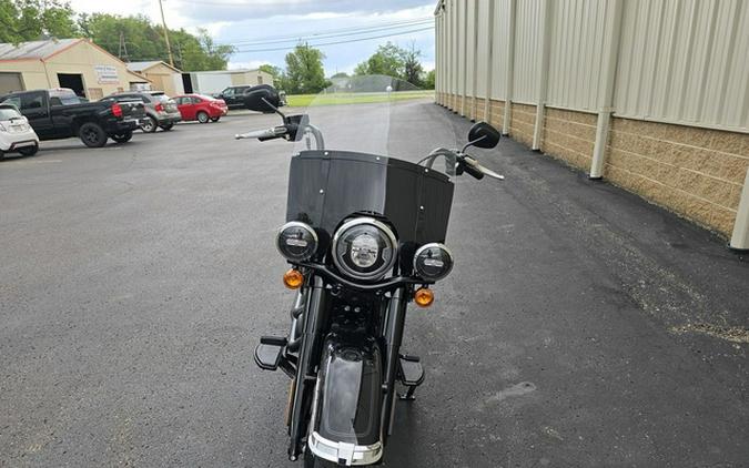 2024 Harley-Davidson Softail FLHCS - Heritage Classic