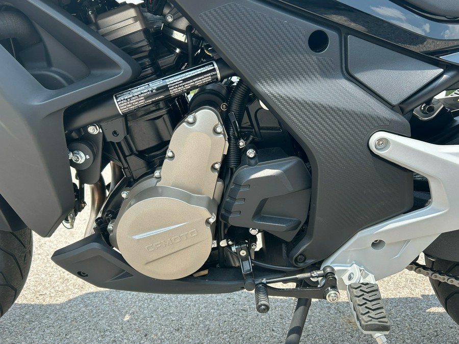 2023 CFMOTO 650 Adventura