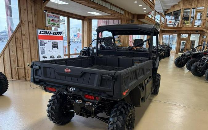 2026 Can-Am® Defender PRO XT HD10