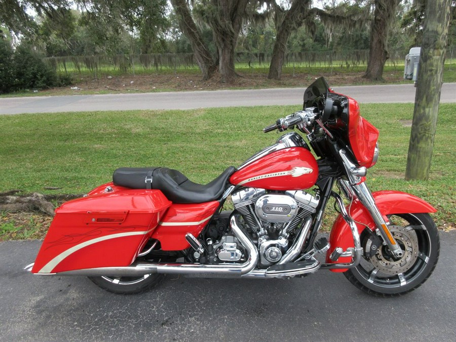 2010 Harley Davidson CVO Street Glide