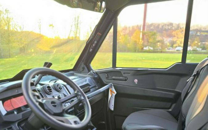 2026 Can-Am Defender 6x6 Limited