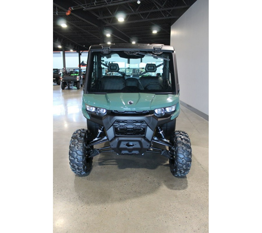 2026 Can-Am SSV DEF DPSCAB 65 HD9 GN 26 DPS_CAB