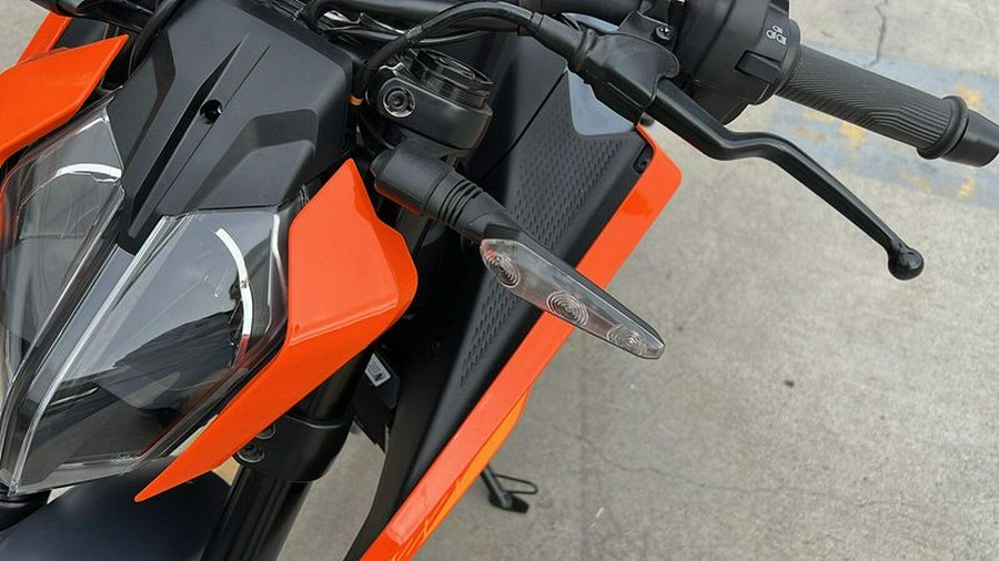 New 2024 KTM 250 DUKE