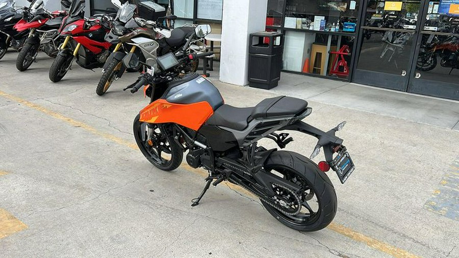 New 2024 KTM 250 DUKE