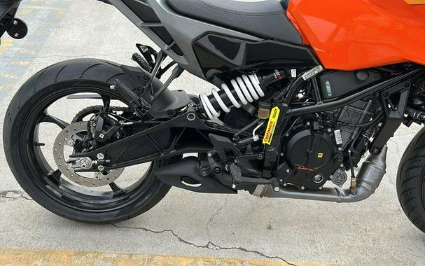 New 2024 KTM 250 DUKE