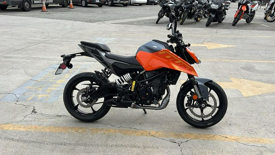 New 2024 KTM 250 DUKE