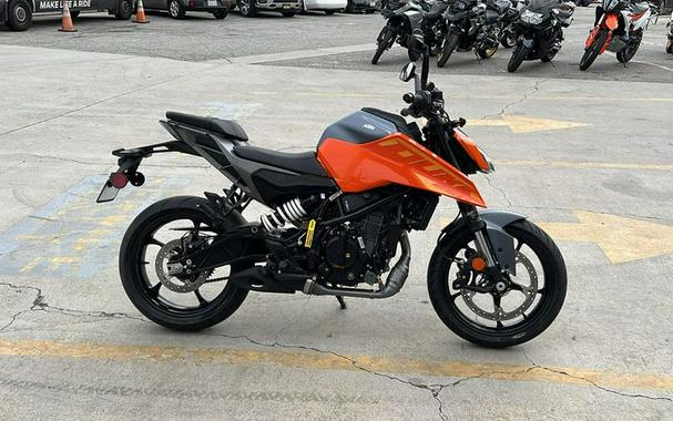 New 2024 KTM 250 DUKE