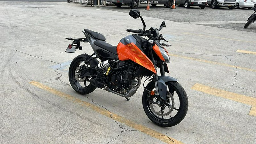 New 2024 KTM 250 DUKE