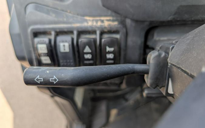 2023 Can-Am Defender MAX X MR With Half Doors