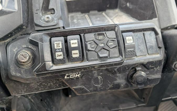 2023 Can-Am Defender MAX X MR With Half Doors