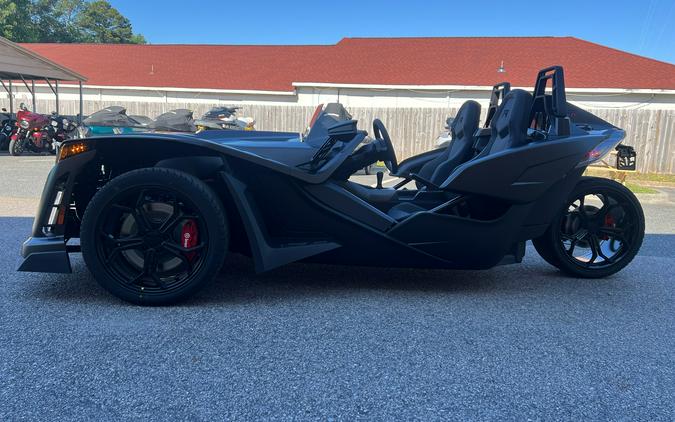 2026 Polaris Slingshot® R Manual