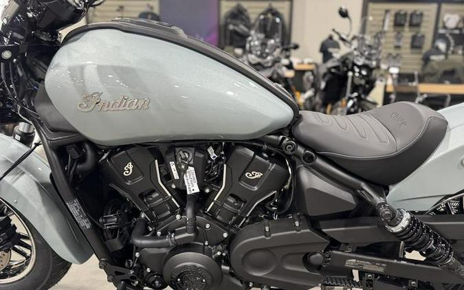 2025 Indian Motorcycle® Scout® Sixty Classic Limited Frost Silver