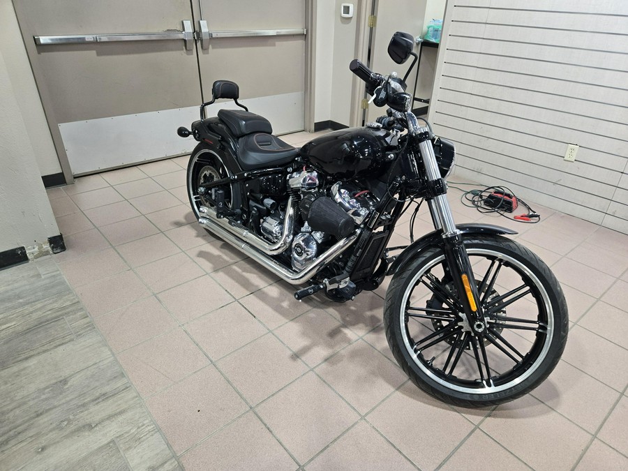 2018 HARLEY SOFTAILBREAKOUT