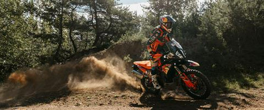 2027 KTM 890 Adventure R Rally