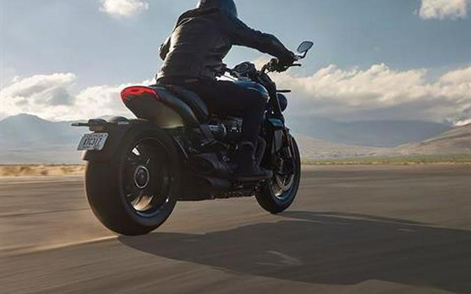 2025 Triumph Rocket 3 Storm R